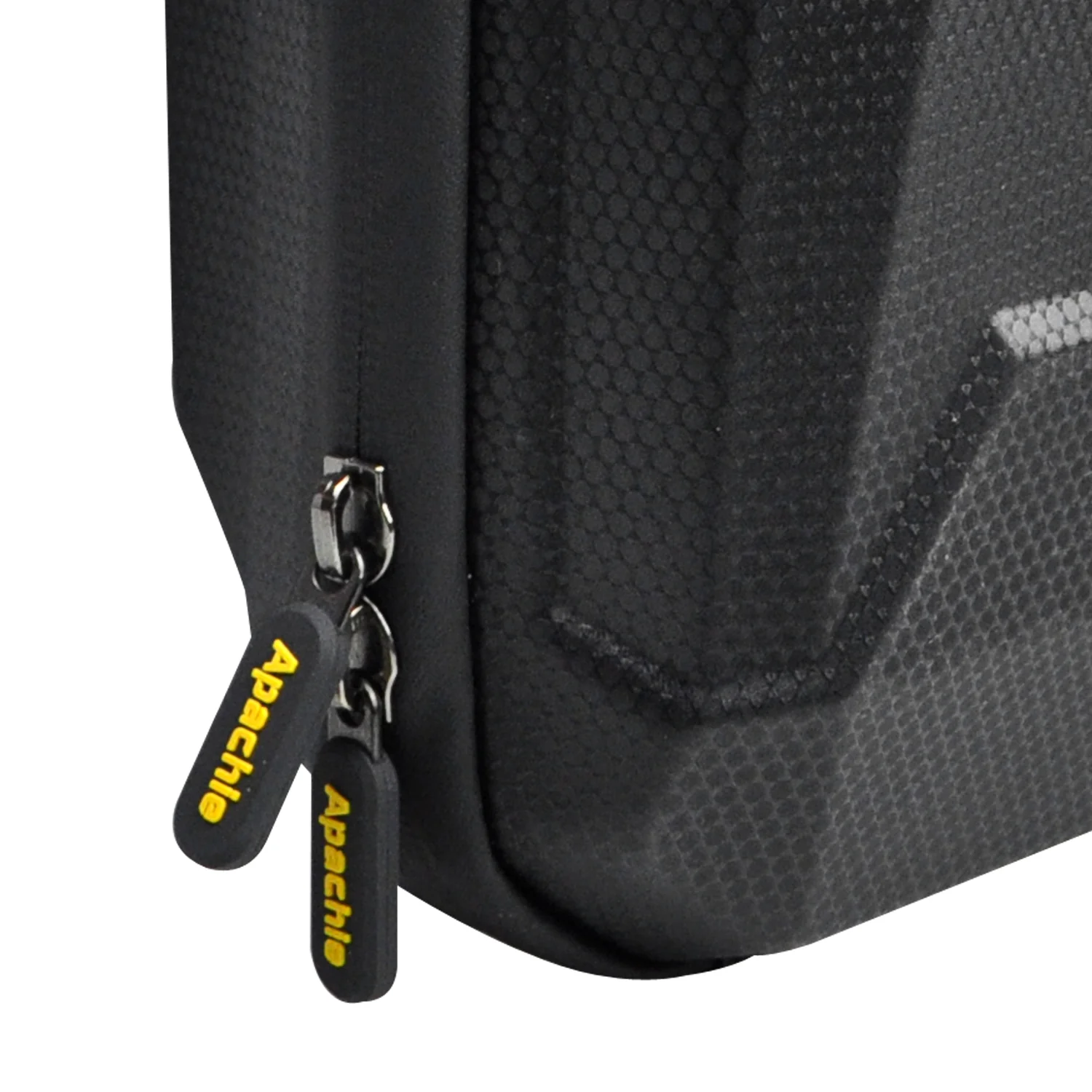 Apachie 4L EVA E-Scooter USB Carbon Storage Bag - Image 13